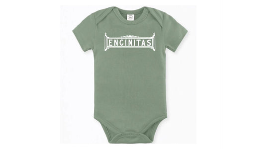 Customizing Rae + Mar’s Bodysuits for Your Little Trendsetter